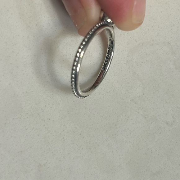 Pandora ring size 7.5 - Picture 2 of 4
